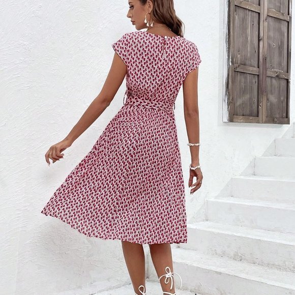 Red Womens Allover Print Batwing Sleeve Belted Dress - Picture 3 of 5